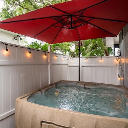 Golf View Villas With Private Jacuzzi'S & Grill Tampa Exterior foto